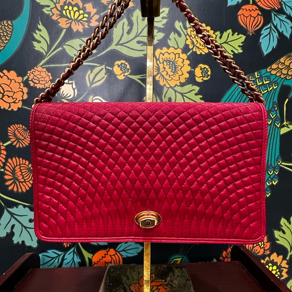 Vintage 1980s Bally Red Quilted Lambskin Leather Chain Shoulder / Crossbody Bag - Picture 4 of 11